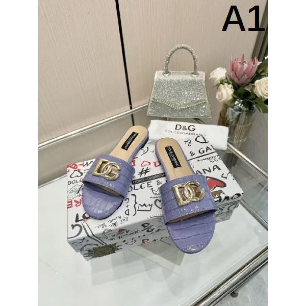 2025SS DOLCE&GABBANA ドルチェ&ガッバーナ 早期完売 レディースサンダル 商品画像 1