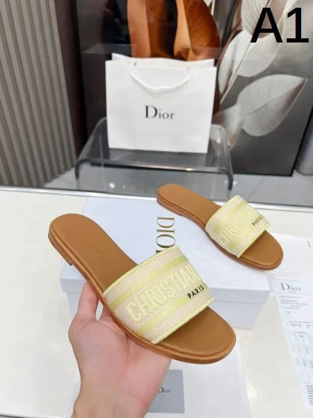2025SS DIOR ディオール 春夏の最新トレンド レディースサンダル 商品画像 9