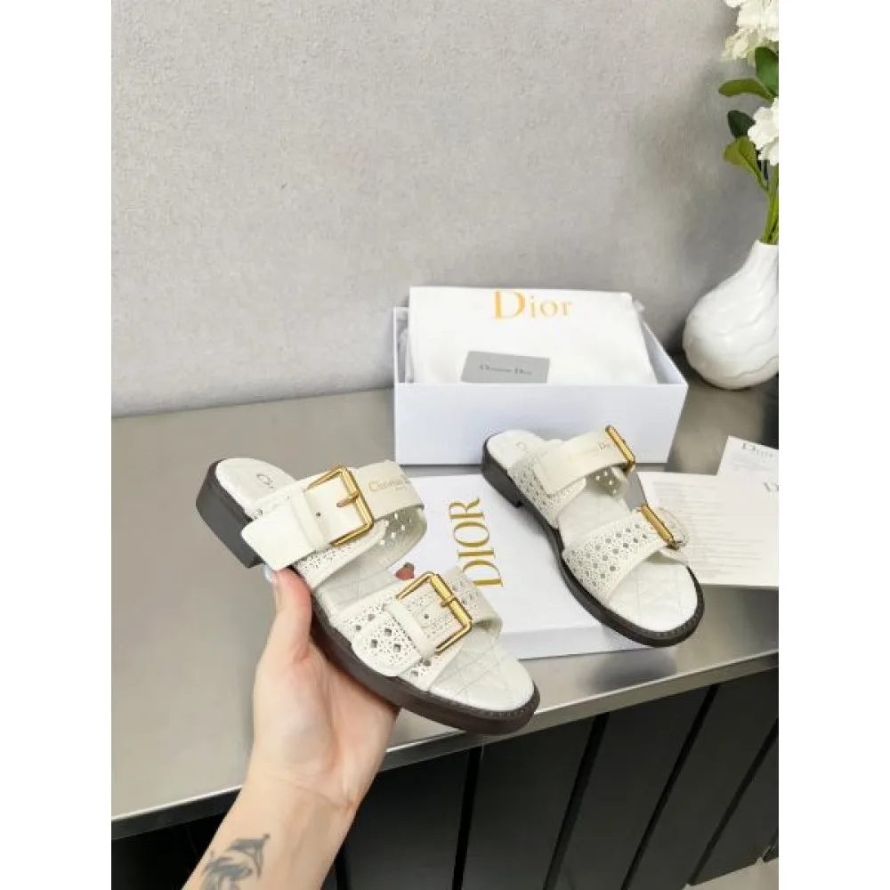 2025SS DIOR ディオール 春夏トレンド先取り レディースサンダル 商品画像 4