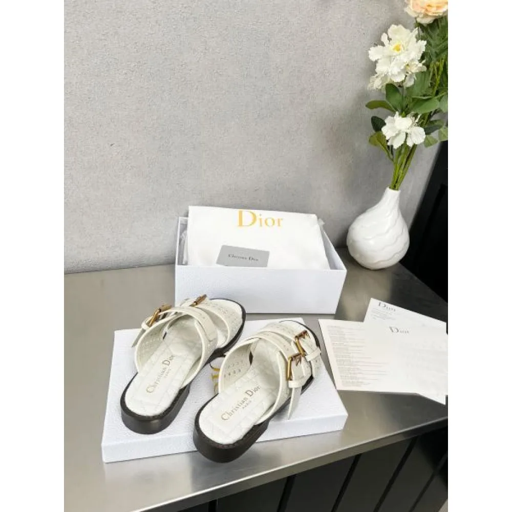 2025SS DIOR ディオール 春夏トレンド先取り レディースサンダル 商品画像 9