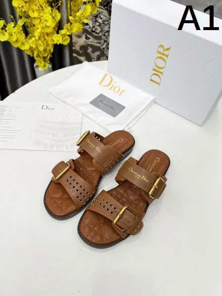 2025SS DIOR ディオール 春夏トレンド先取り レディースサンダル 商品画像 10