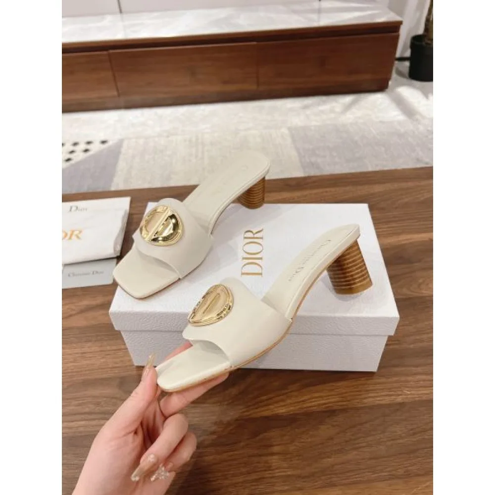 2025SS DIOR ディオール 大人感漂う春夏新作 レディースサンダル 商品画像 7