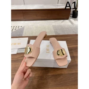 2025SS DIOR ディオール 今年らしい着こなし レディースサンダル 商品画像 1