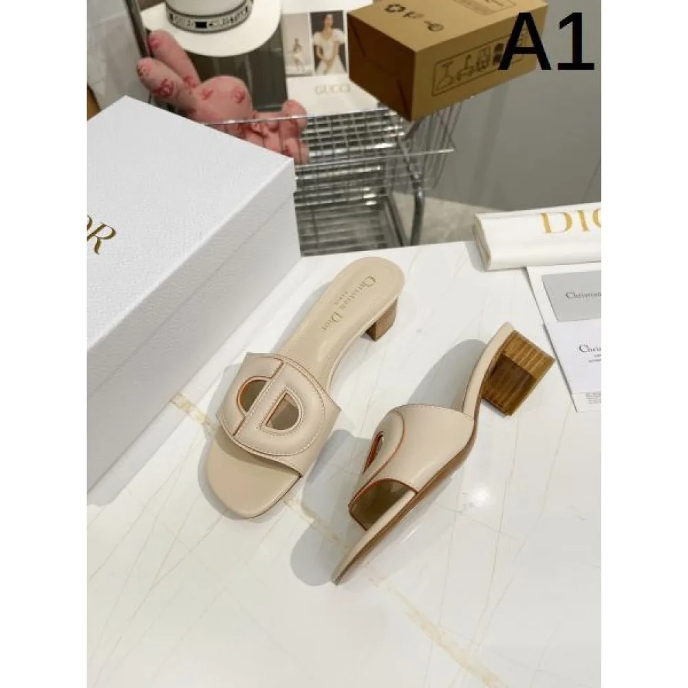 2025SS DIOR ディオール 強くおすすめしたい レディースサンダル 商品画像 1