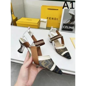 2025SS FENDI フェンデイ 人気にも火をつけて レディースサンダル 商品画像 1