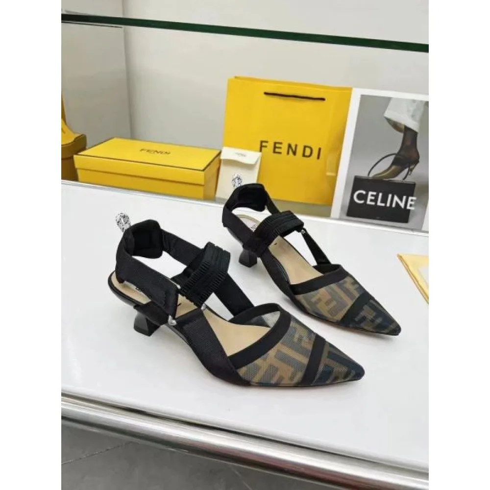 2025SS FENDI フェンデイ 人気にも火をつけて レディースサンダル 商品画像 7