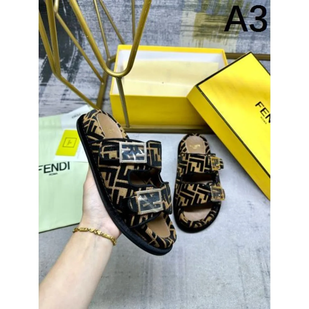 2025SS FENDI フェンデイ 春夏季超人気即完売 レディースサンダル 商品画像 3