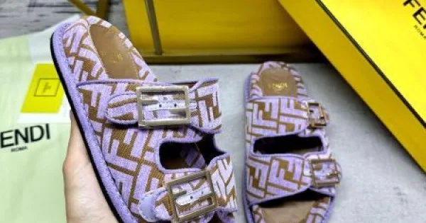 2025SS FENDI フェンデイ 春夏季超人気即完売 レディースサンダル 商品画像 10