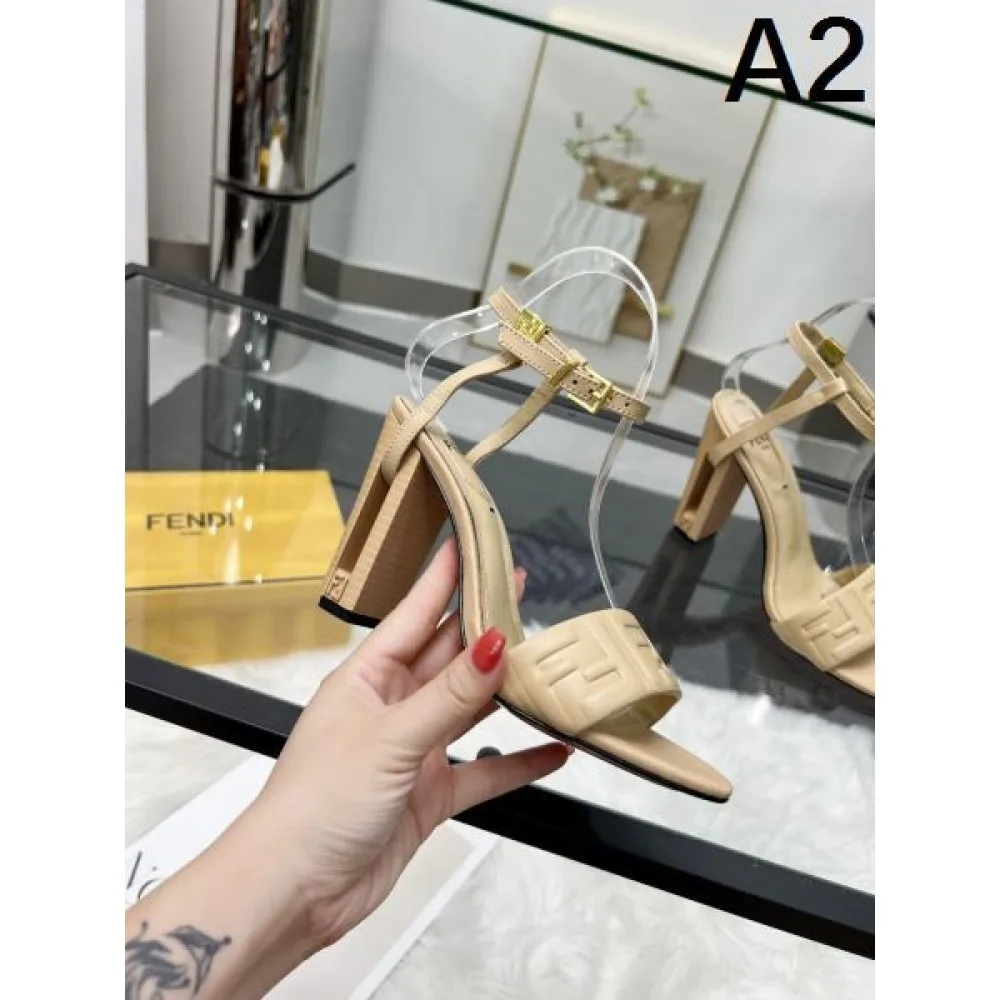 2025SS FENDI フェンデイ 注目されている新品 レディースサンダル 商品画像 2