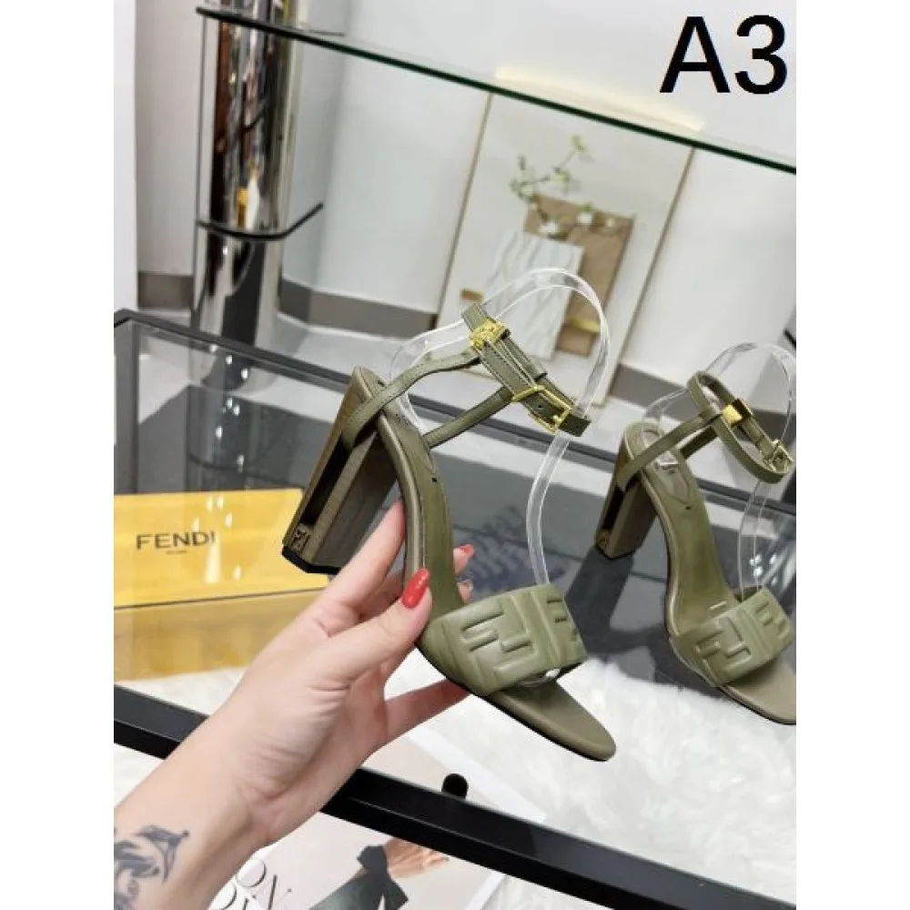 2025SS FENDI フェンデイ 注目されている新品 レディースサンダル 商品画像 3