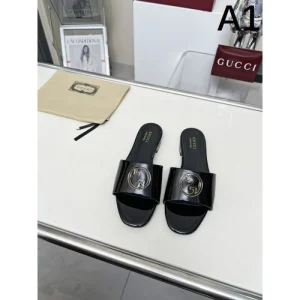 2025SS GUCCI グッチ 際立つ抜け感がある レディースサンダル 商品画像 1