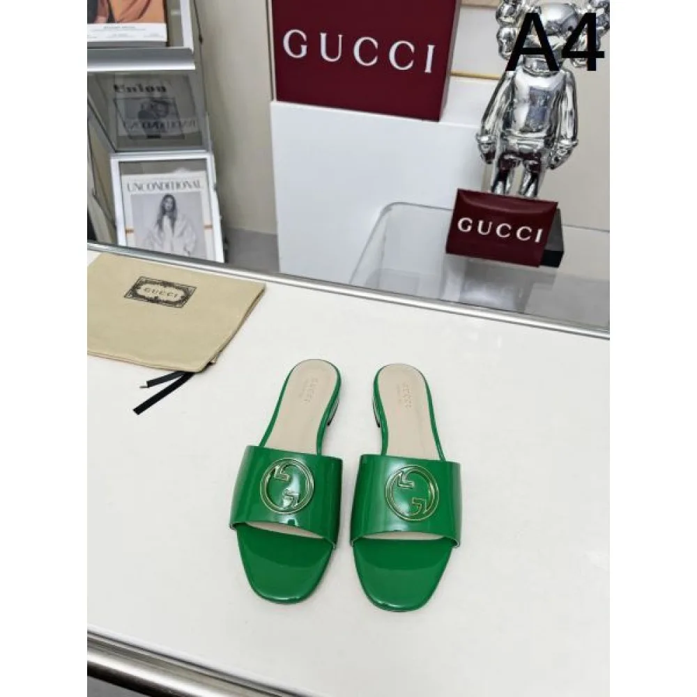 2025SS GUCCI グッチ 際立つ抜け感がある レディースサンダル 商品画像 4