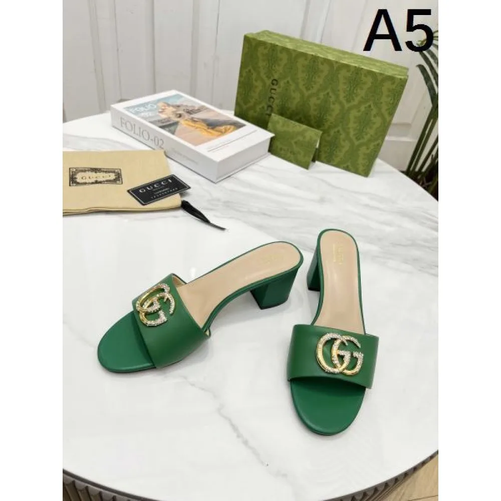 2025SS GUCCI グッチ トレンド感たっぷり レディースサンダル 商品画像 5