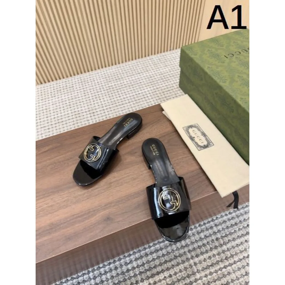 2025SS GUCCI グッチ 芸能人愛用ブランド レディースサンダル 商品画像 1