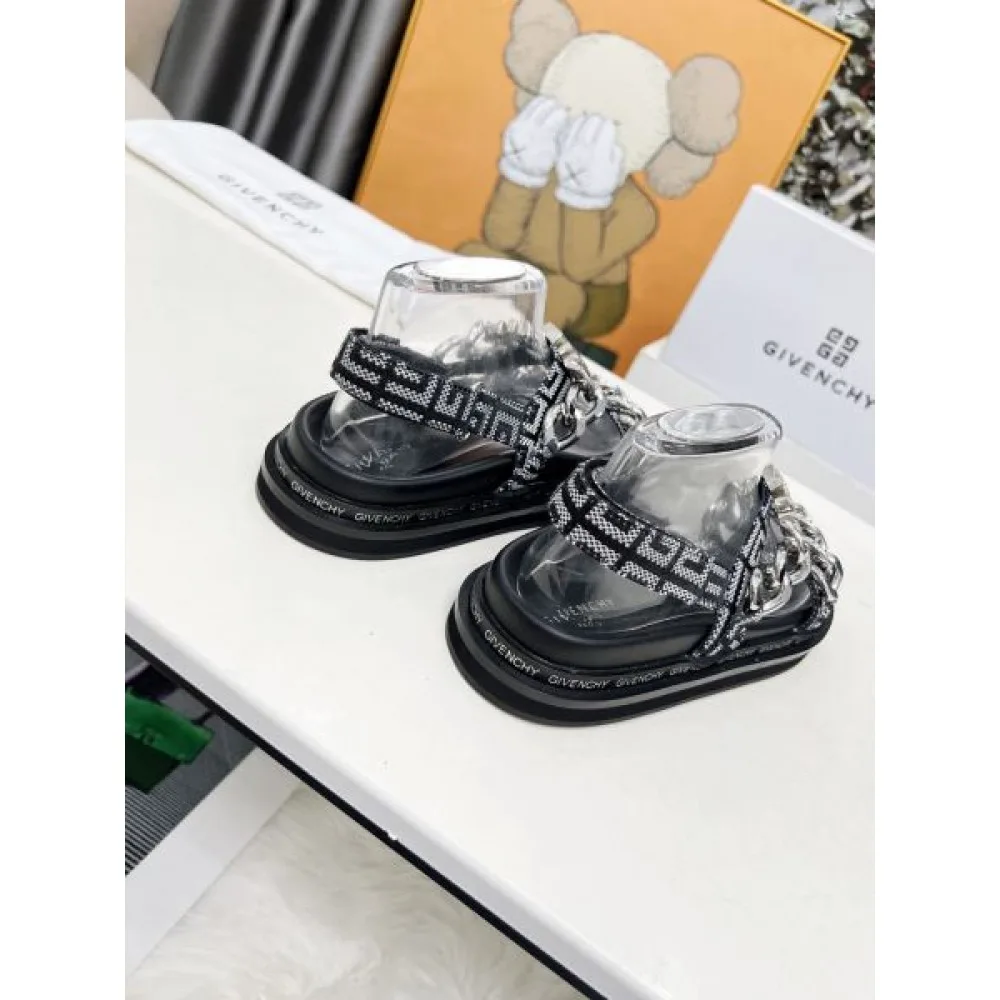 2025SS GIVENCHY ジバンシィ 新作愛用セレブ多数 レディースサンダル 商品画像 7