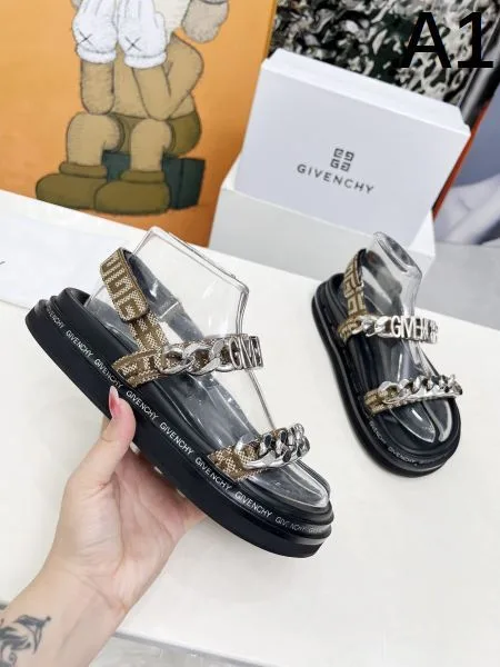 2025SS GIVENCHY ジバンシィ 新作愛用セレブ多数 レディースサンダル 商品画像 11