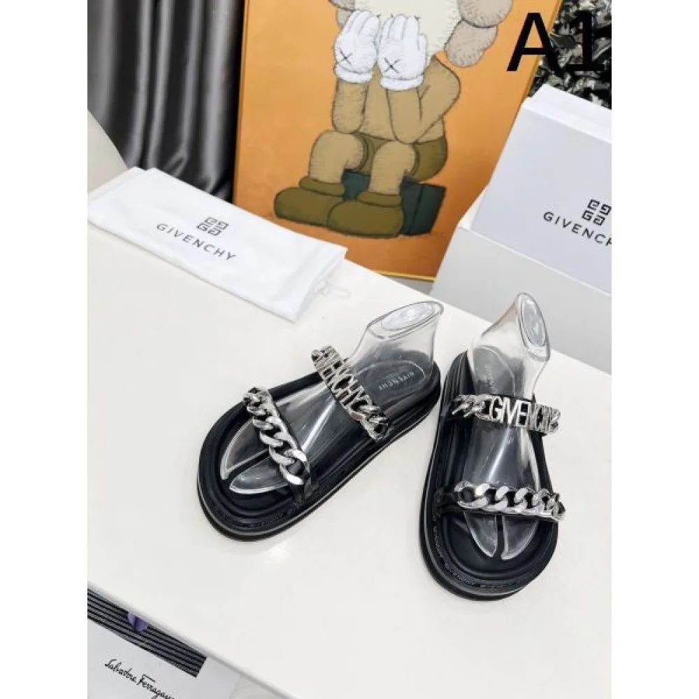 2025SS GIVENCHY ジバンシィ 春夏最新作完売必至 レディースサンダル 商品画像 1