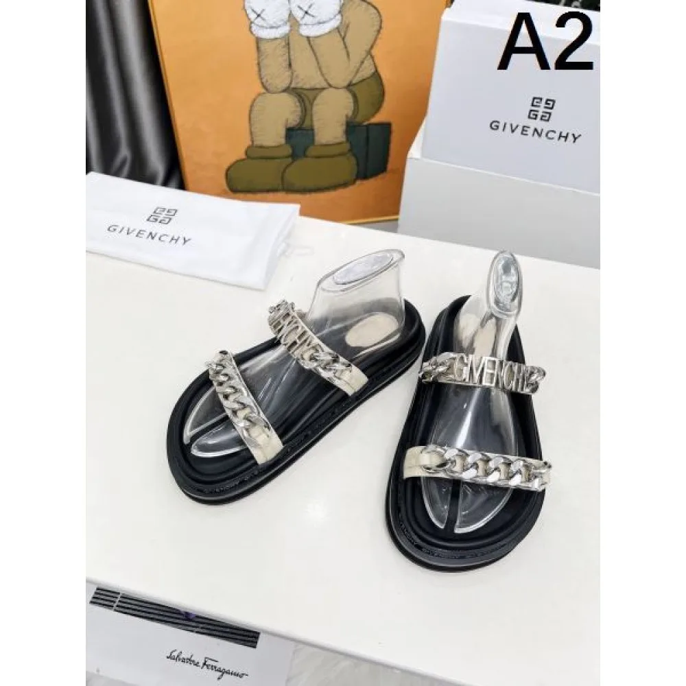 2025SS GIVENCHY ジバンシィ 春夏最新作完売必至 レディースサンダル 商品画像 2
