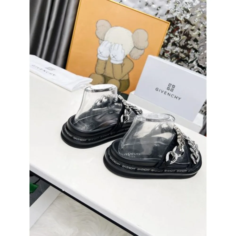 2025SS GIVENCHY ジバンシィ 春夏最新作完売必至 レディースサンダル 商品画像 8