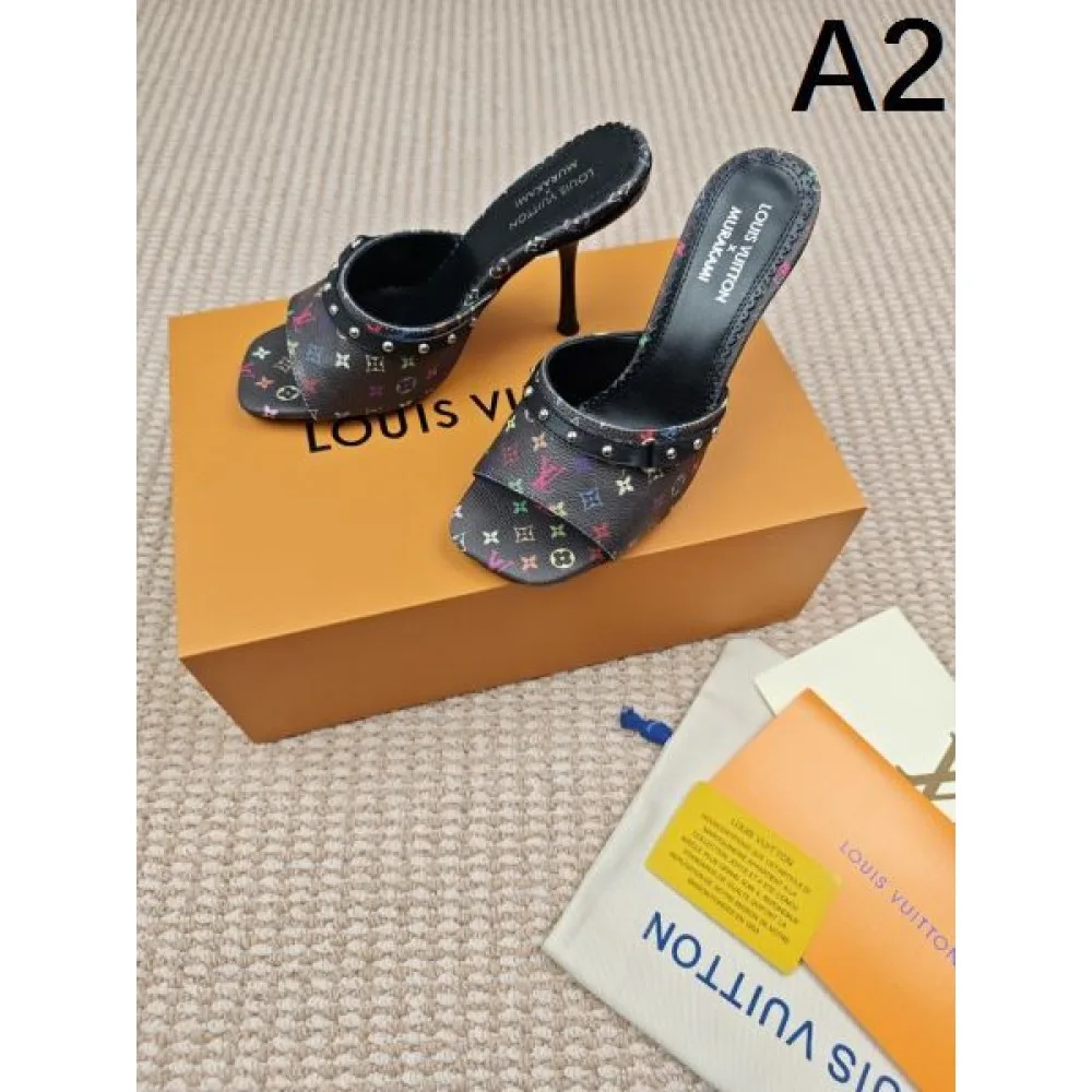 2025SS LOUIS VUITTON ルイヴィトン 入手困難アイテム レディースサンダル 商品画像 2
