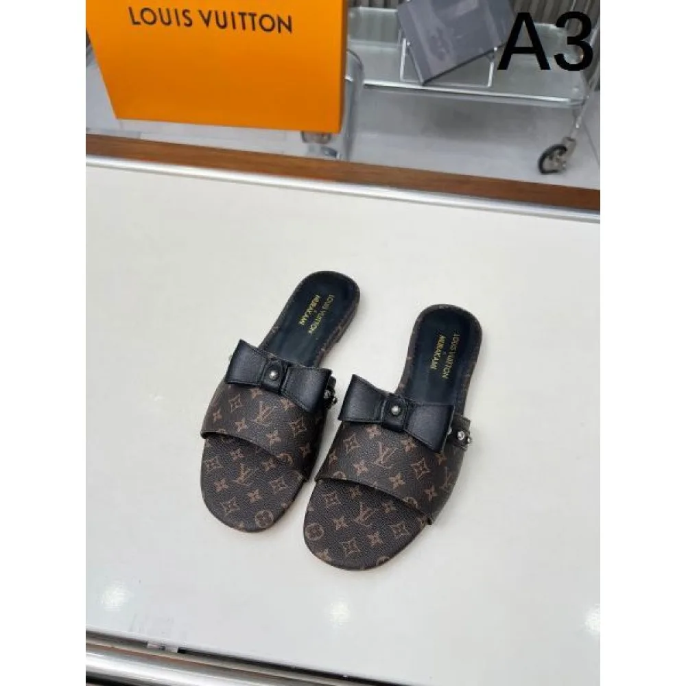 2025SS LOUIS VUITTON ルイヴィトン 今季話題の一級品 レディースサンダル 商品画像 3