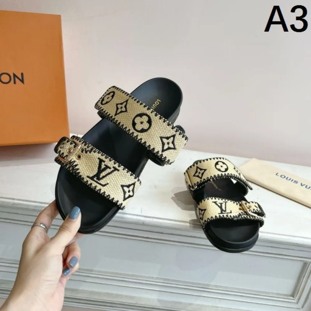 2025SS LOUIS VUITTON ルイヴィトン 激レアなアイテム レディースサンダル 商品画像 3