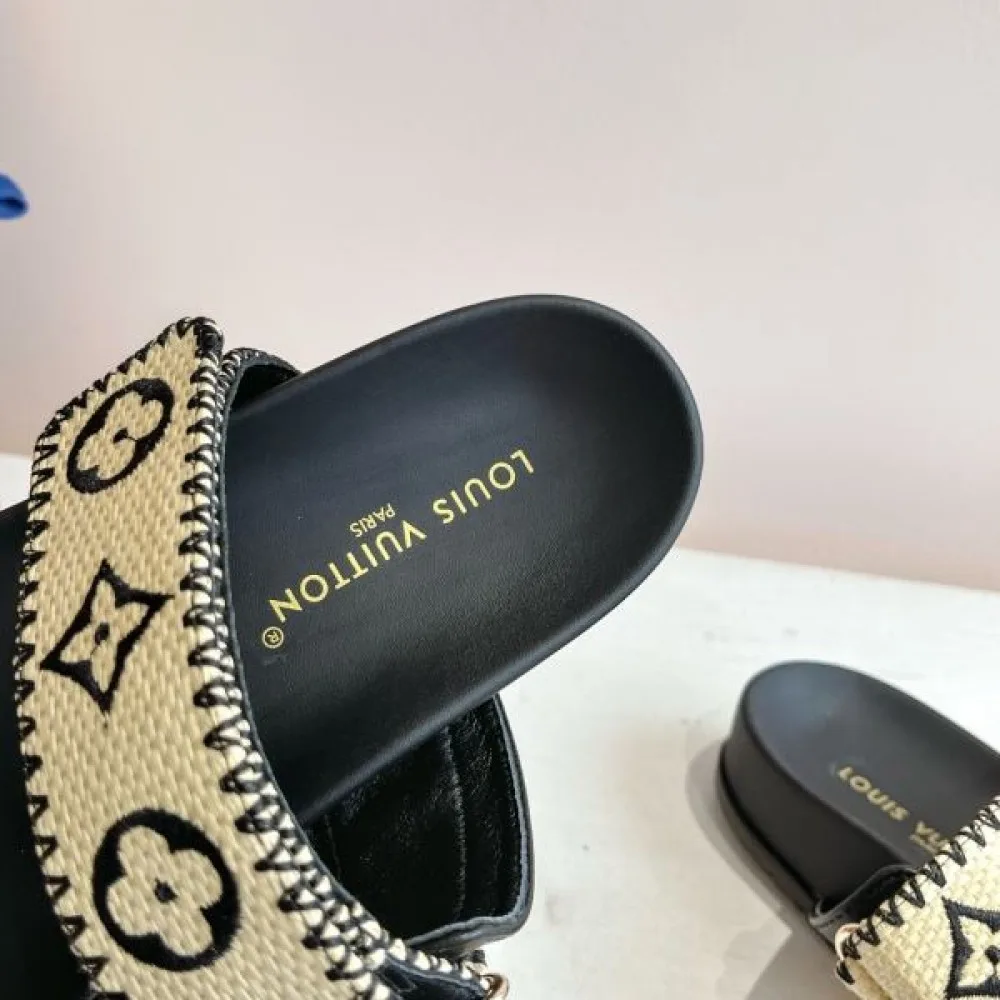 2025SS LOUIS VUITTON ルイヴィトン 激レアなアイテム レディースサンダル 商品画像 8