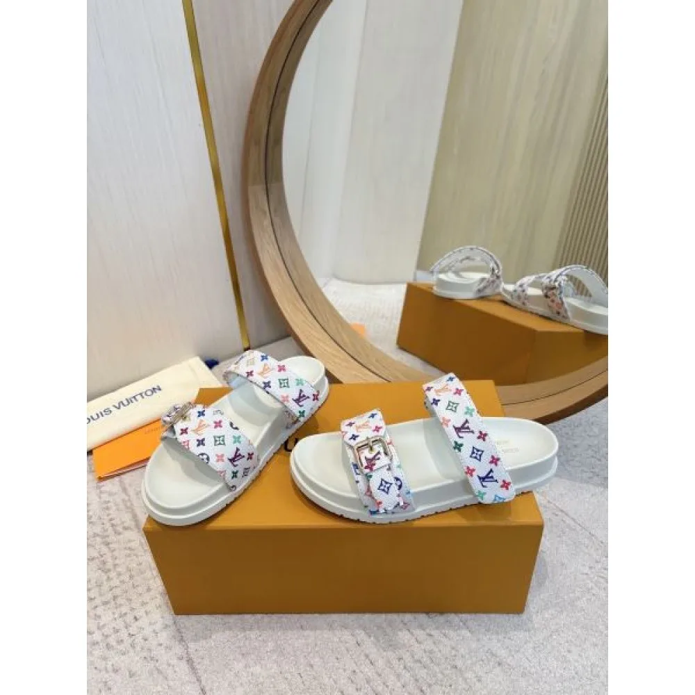 2025SS LOUIS VUITTON ルイヴィトン 着心地の良いお品 レディースサンダル 商品画像 5