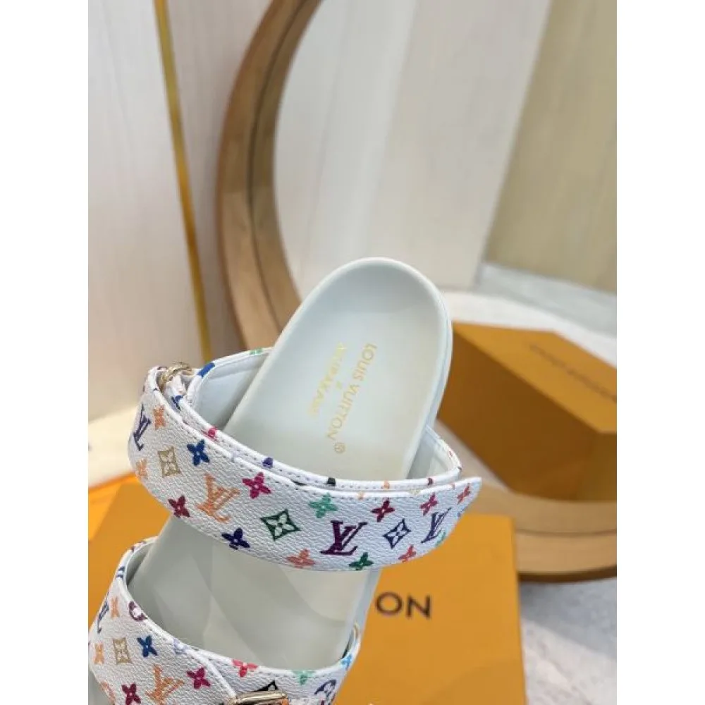 2025SS LOUIS VUITTON ルイヴィトン 着心地の良いお品 レディースサンダル 商品画像 7