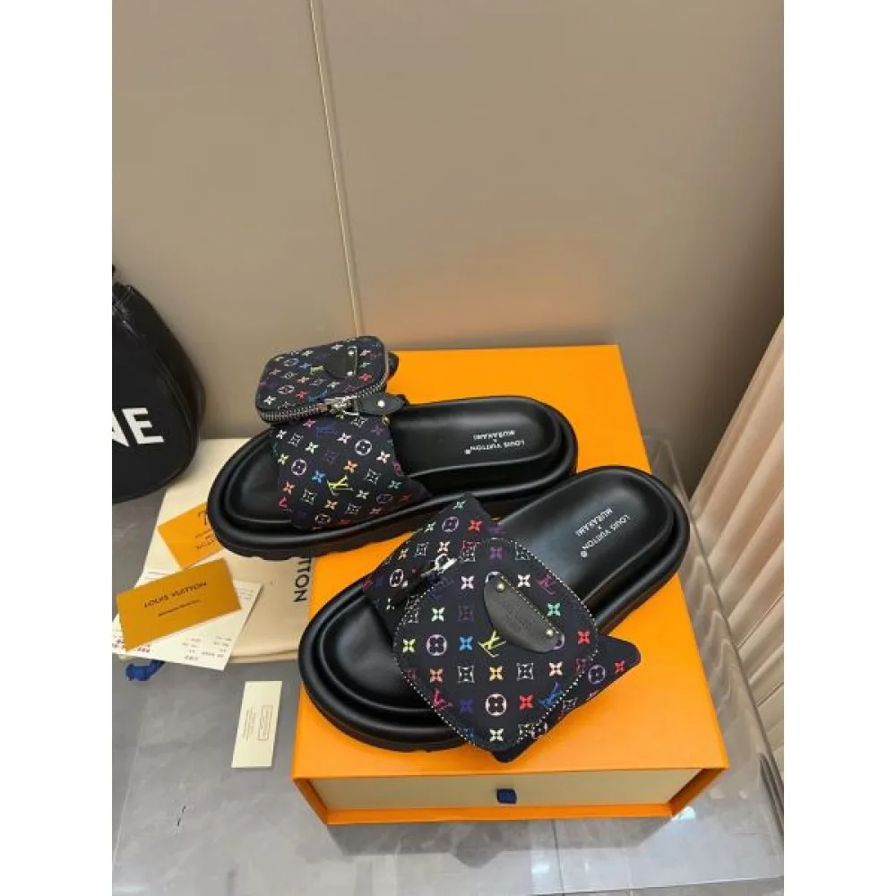 2025SS LOUIS VUITTON ルイヴィトン トレンドスタイル レディースサンダル 商品画像 3
