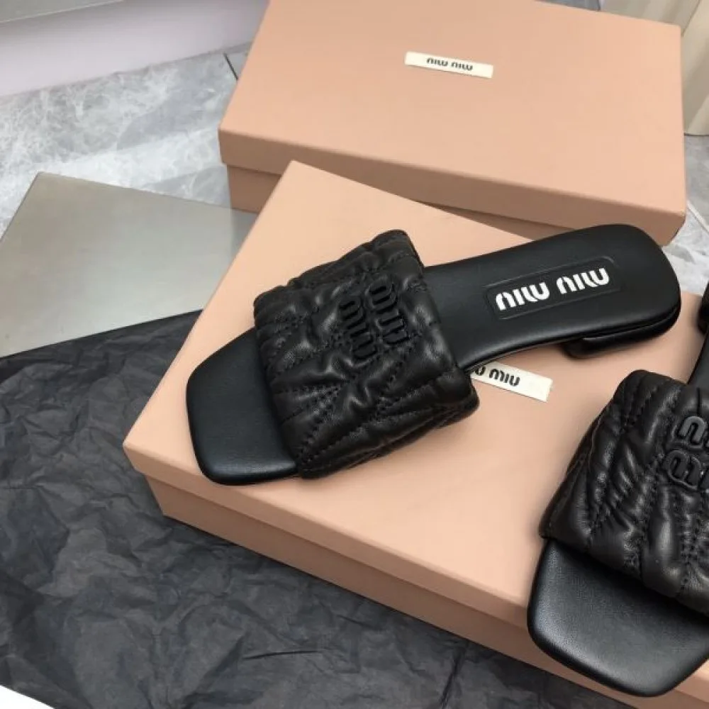 2025SS MIU MIU ミュウミュウ 先行発売限定 レディースサンダル 商品画像 7