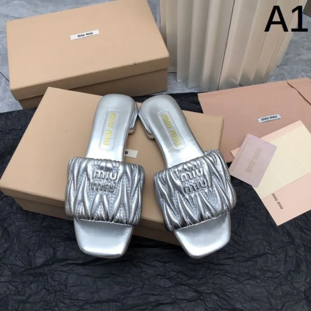 2025SS MIU MIU ミュウミュウ 海外限定新作 レディースサンダル 商品画像 1