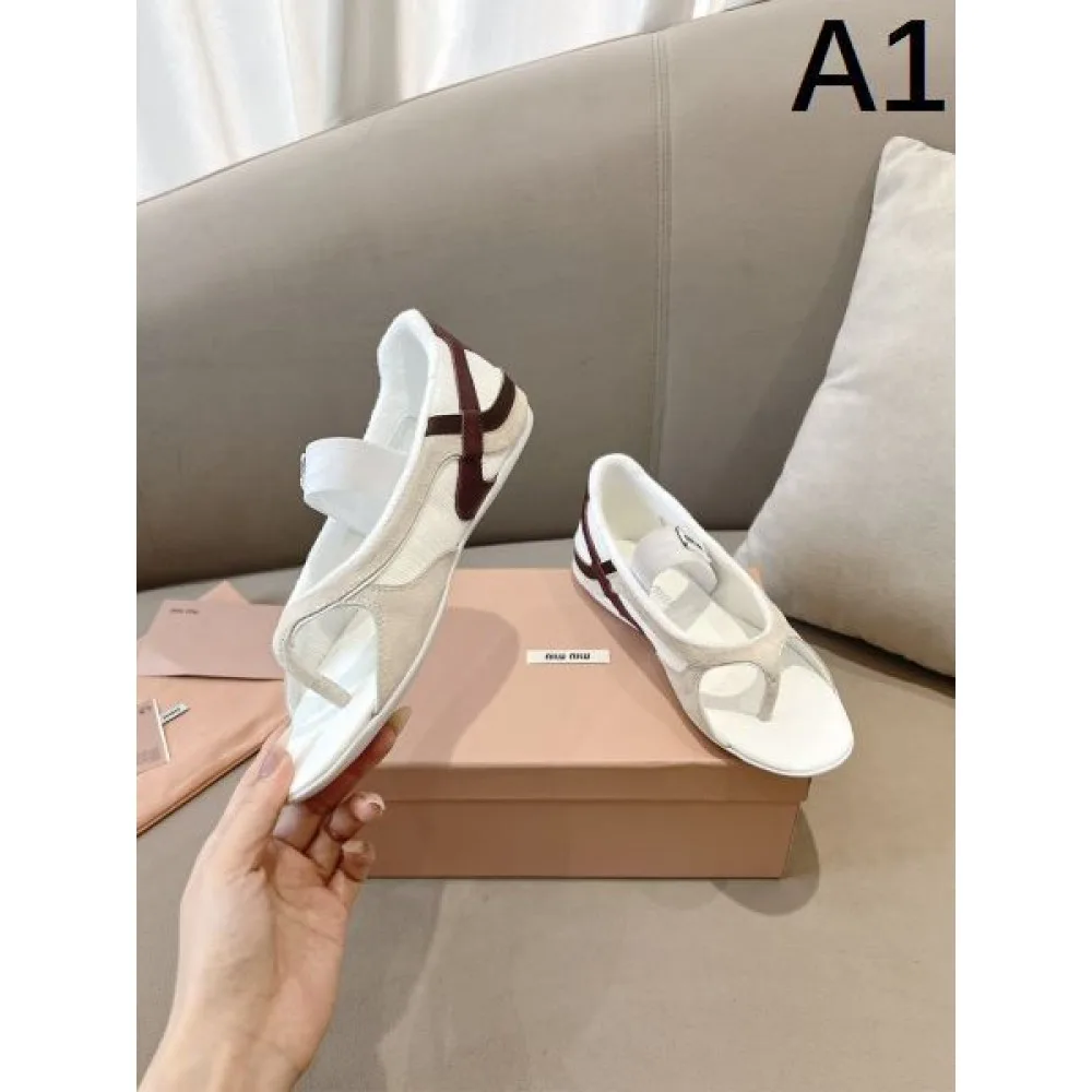 2025SS MIU MIU ミュウミュウ 今年は先取り レディースサンダル 商品画像 1