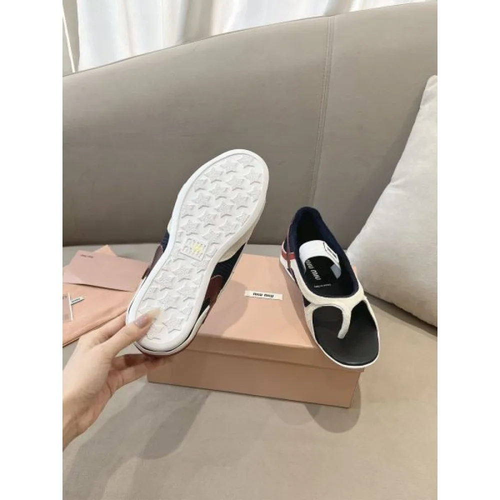 2025SS MIU MIU ミュウミュウ 今年は先取り レディースサンダル 商品画像 9