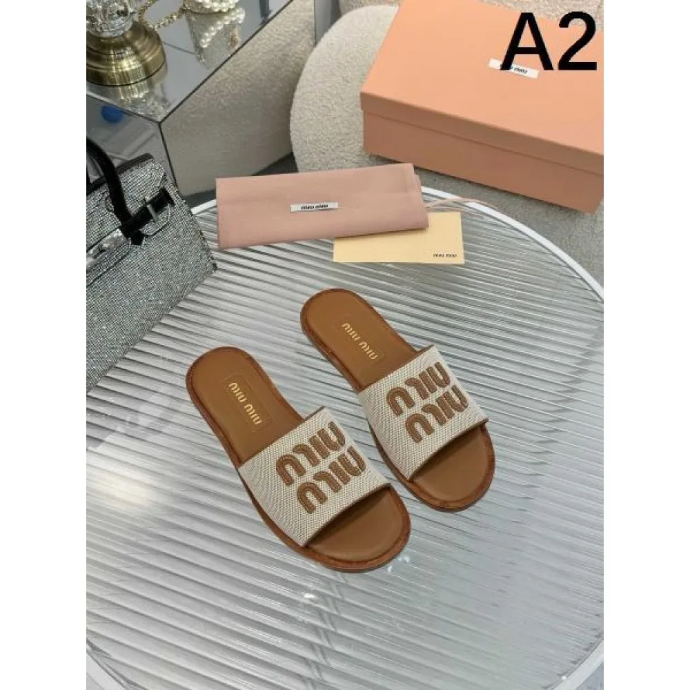 2025SS MIU MIU ミュウミュウ 支持が急上昇 レディースサンダル 商品画像 2