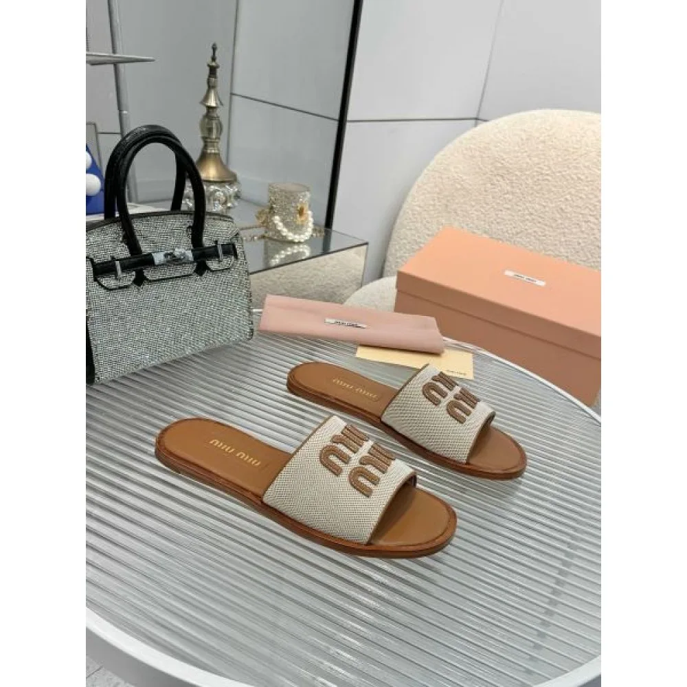 2025SS MIU MIU ミュウミュウ 支持が急上昇 レディースサンダル 商品画像 4