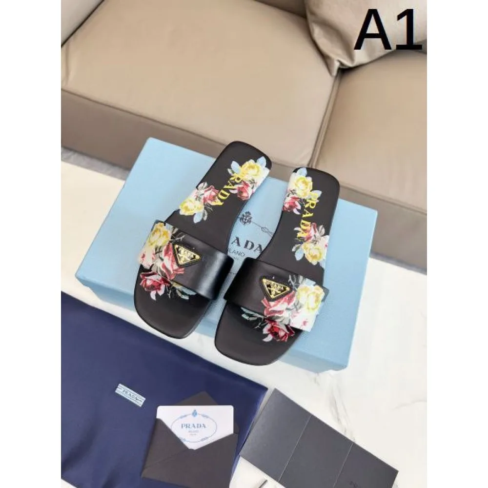 2025SS PRADA プラダ 新作数量限定セール レディースサンダル 商品画像 1