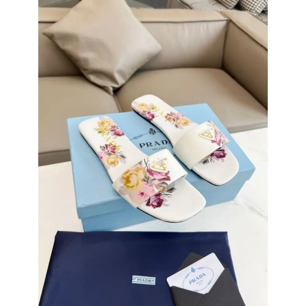 2025SS PRADA プラダ 新作数量限定セール レディースサンダル 商品画像 4