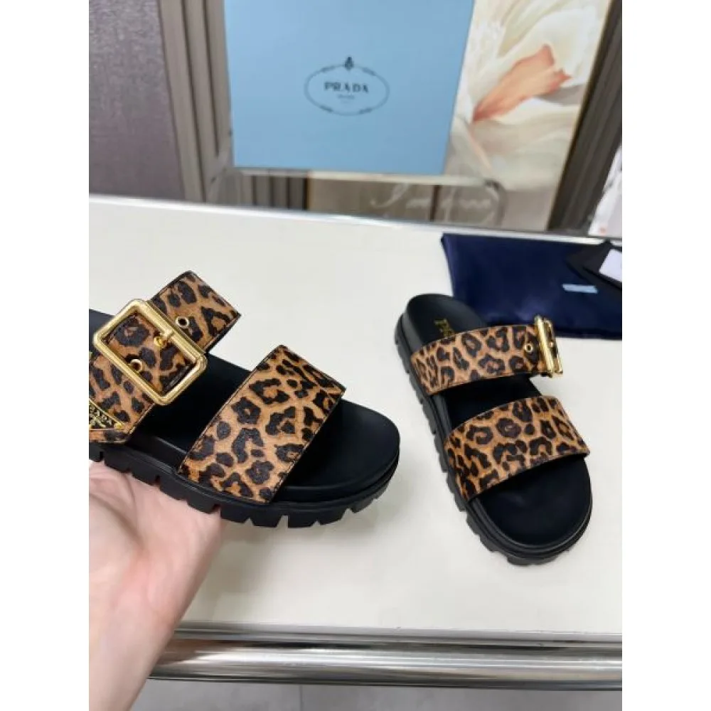 2025SS PRADA プラダ 流行の注目ブランド レディースサンダル 商品画像 5