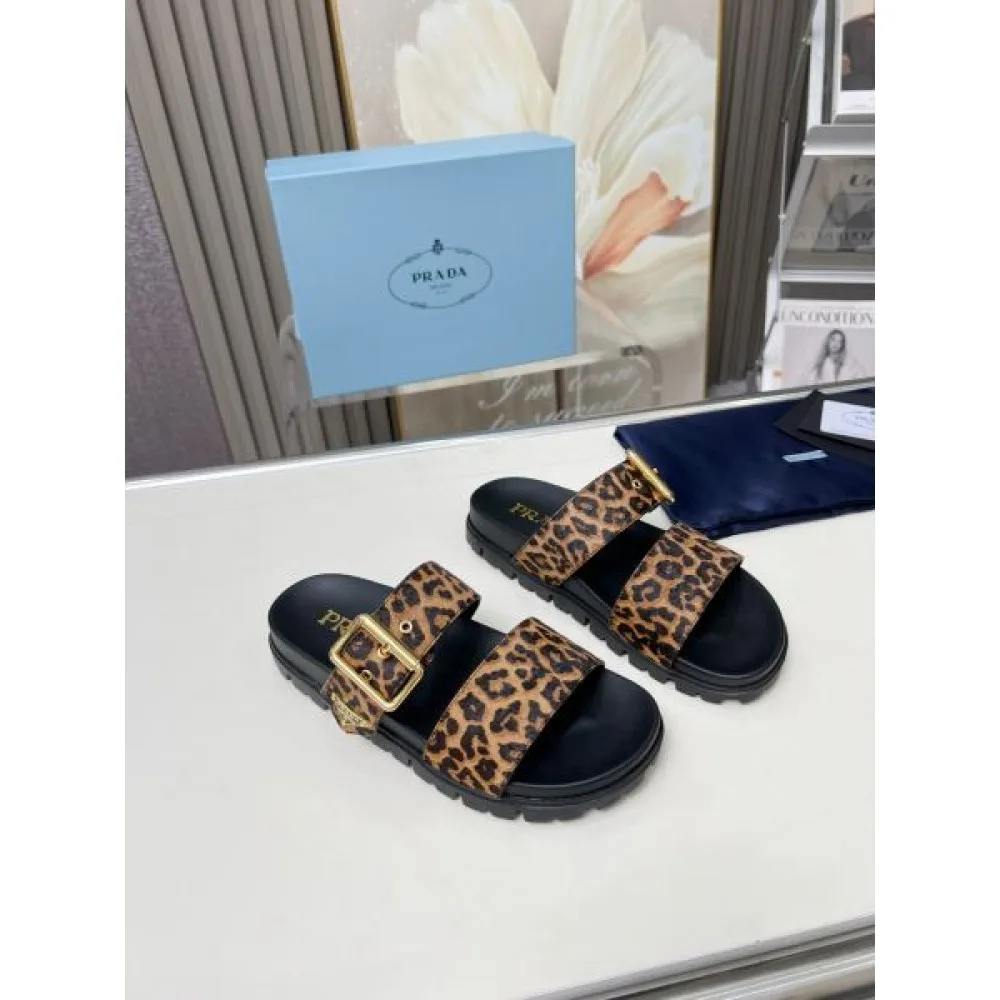 2025SS PRADA プラダ 流行の注目ブランド レディースサンダル 商品画像 8