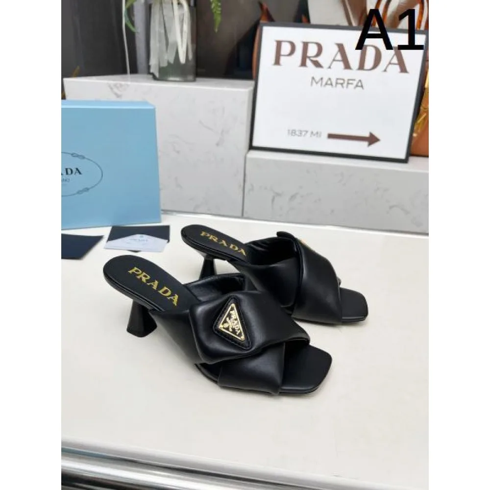 2025SS PRADA プラダ 超レアな入手困難品 レディースサンダル 商品画像 1