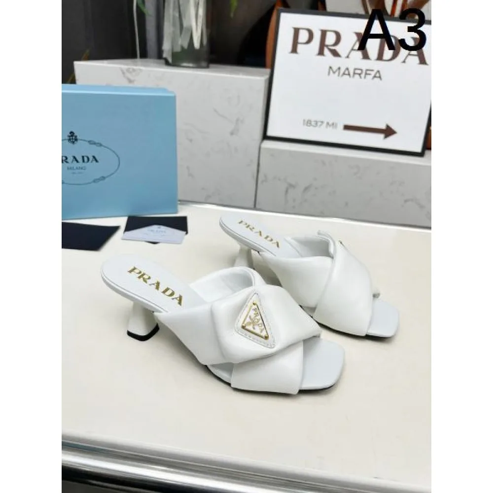 2025SS PRADA プラダ 超レアな入手困難品 レディースサンダル 商品画像 3