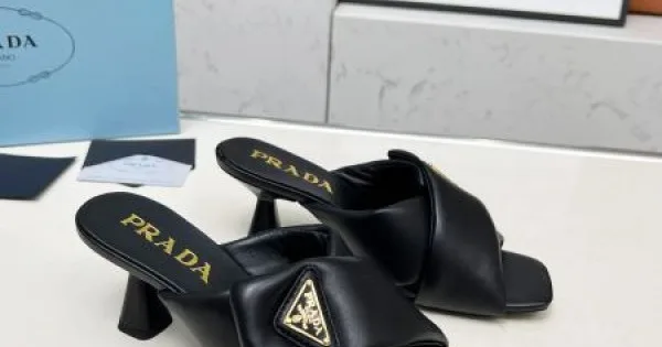 2025SS PRADA プラダ 超レアな入手困難品 レディースサンダル 商品画像 11