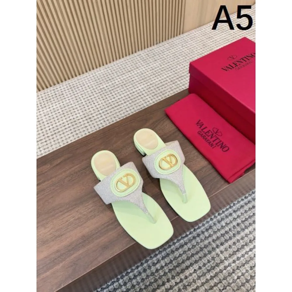 2025SS VALENTINO ヴァレンティノ 人気話題 レディースサンダル 商品画像 5