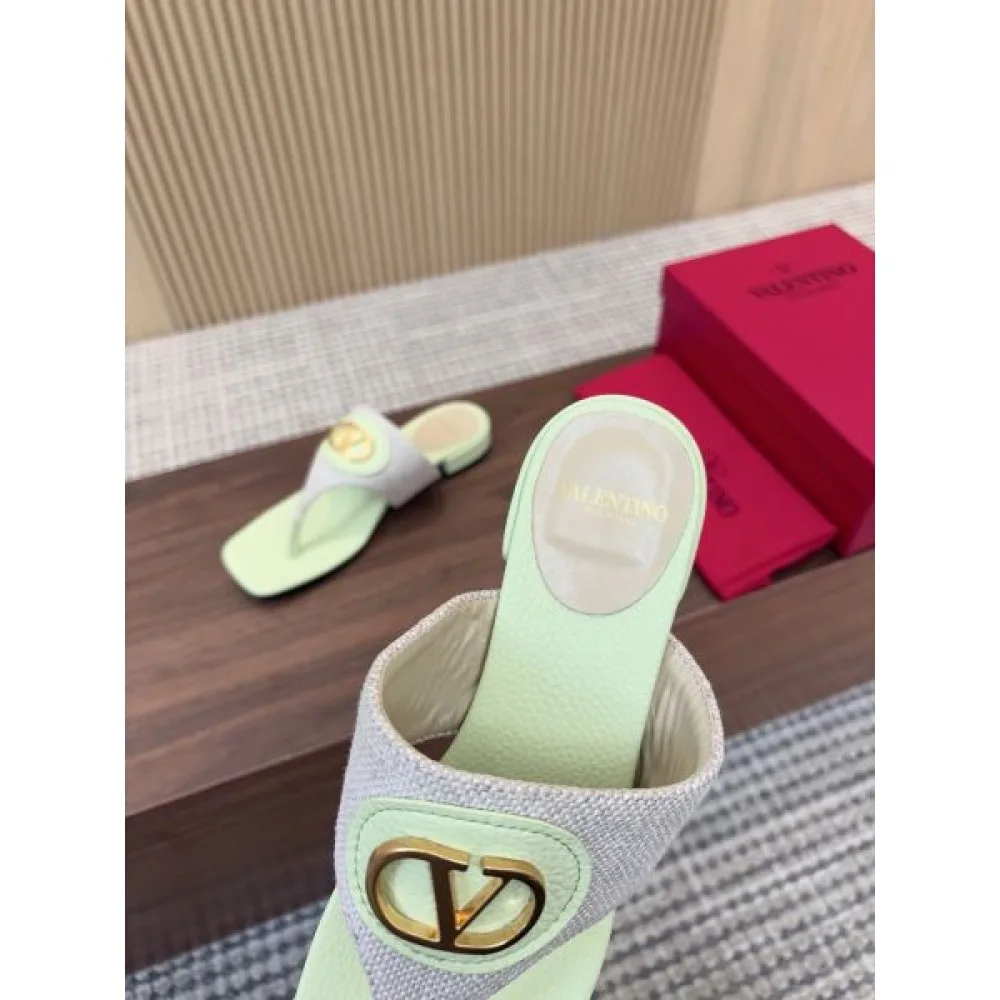 2025SS VALENTINO ヴァレンティノ 人気話題 レディースサンダル 商品画像 8