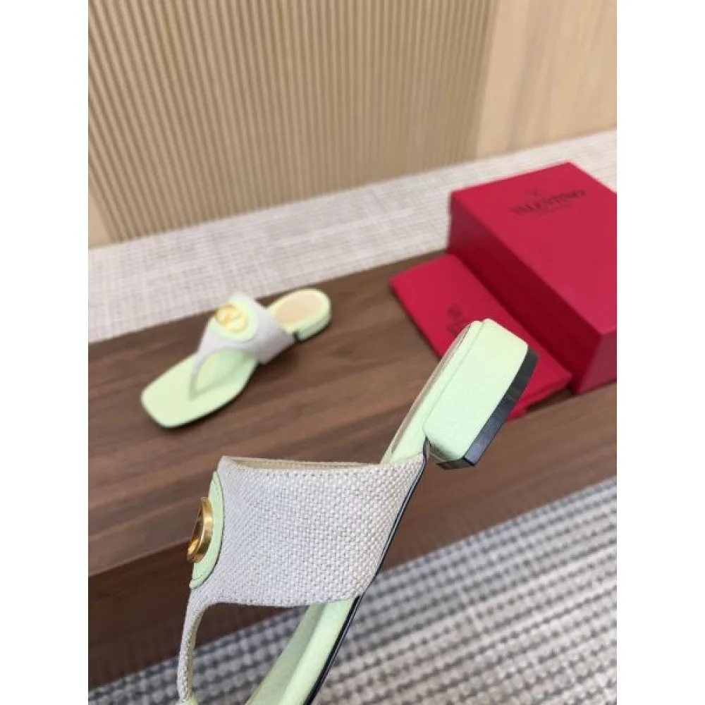 2025SS VALENTINO ヴァレンティノ 人気話題 レディースサンダル 商品画像 9