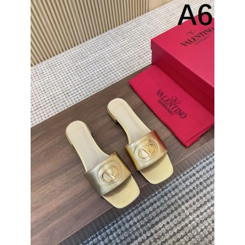 2025SS VALENTINO ヴァレンティノ 完売必須 レディースサンダル 商品画像 6