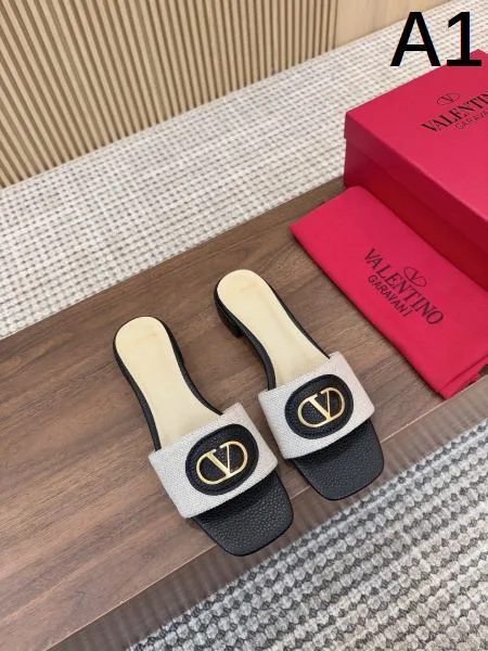 2025SS VALENTINO ヴァレンティノ 限定価格 レディースサンダル 商品画像 10