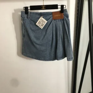 LOEWE ロエベ 2025SS 夏に向けて使えるスタイル デニムスカート 商品画像 1