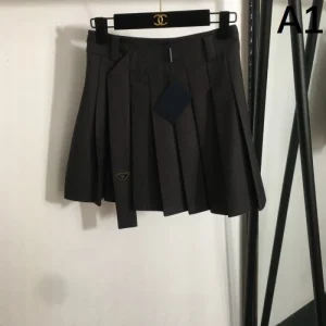 2025SS スカート PRADA プラダ 雑誌掲載も多数注目の新作 商品画像 1